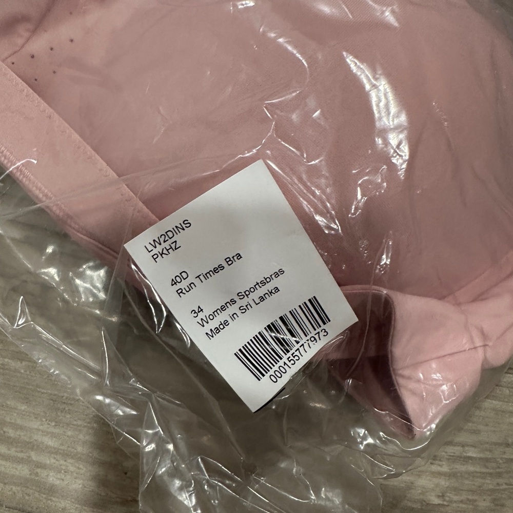 NEW! Lululemon Run Times Bra *High Support, B–G Cups
Pink Haze 40D - Picture 3 of 9